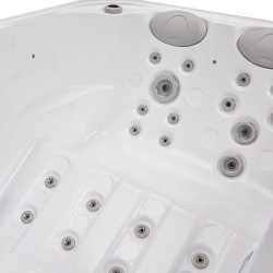 Гидромассажный спа-бассейн AquaVita 4002